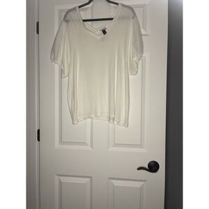 Daytrip V Neck Perforated Sleeve T Shirt White Xl Nwt